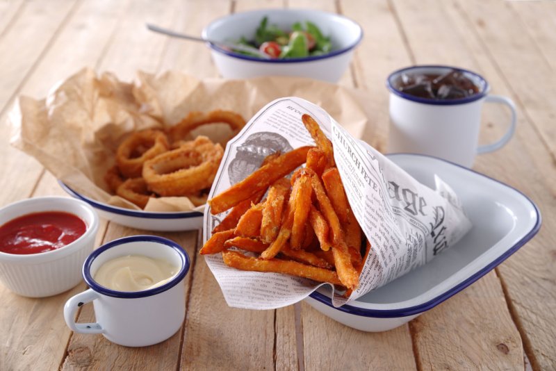 Einschlagpapier "Zeitungsdruck" 25x35 cm (2)