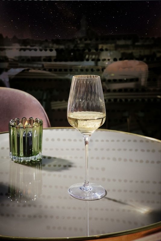 Glasserie "Symetrie" Weißweinglas 385ml (1)